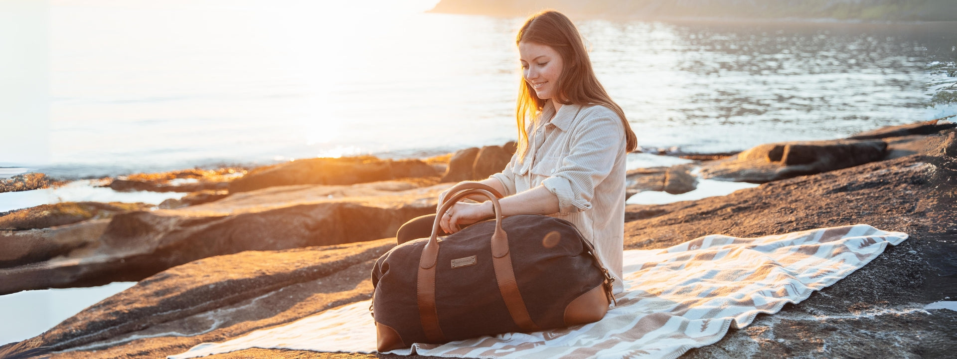 Damen Weekender von DRAKENSBERG -modische und elegante It-Pieces aus hochwertigen Materialien, nachhaltig handgemacht - 16-9