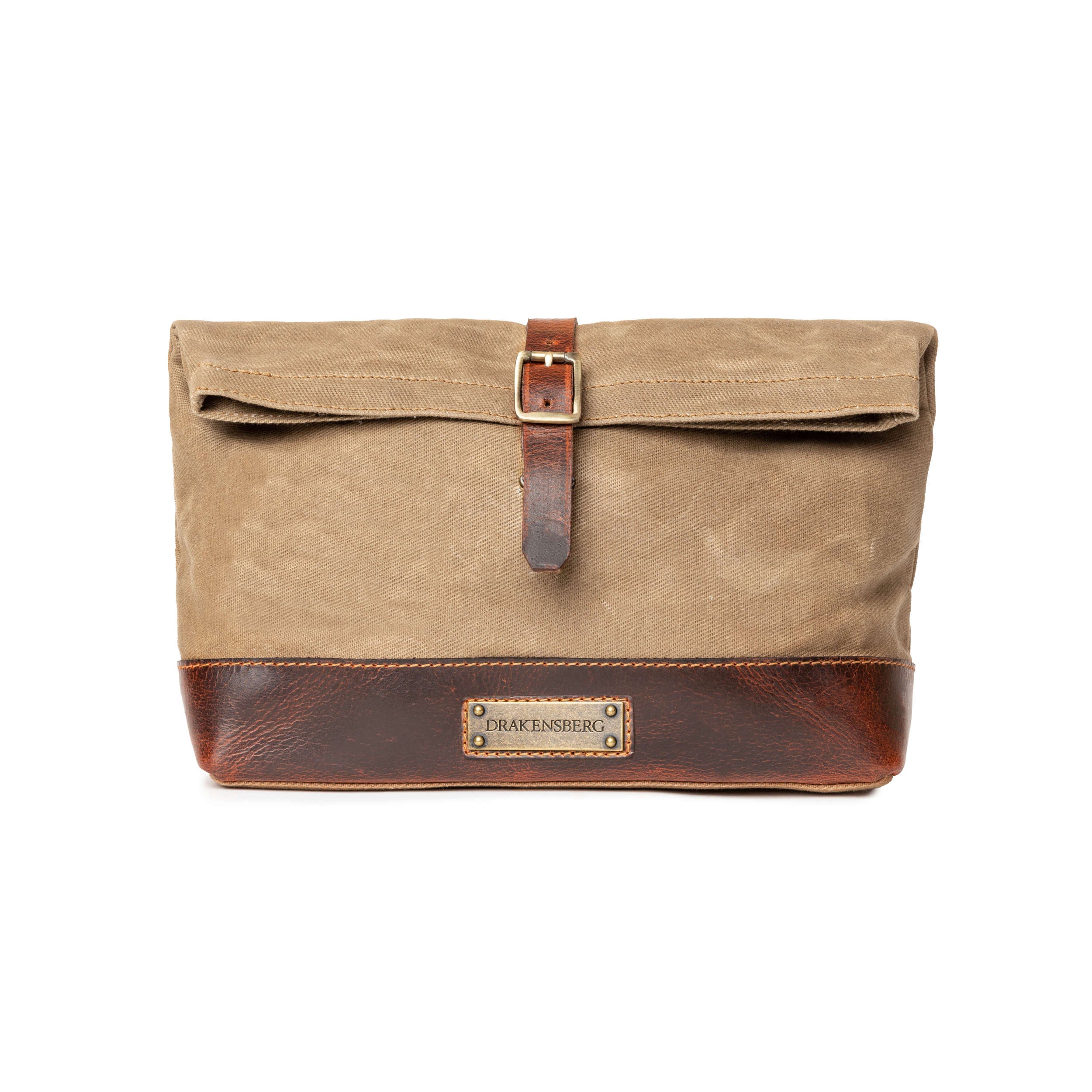 DR00616 - Foldtop Kulturbeutel »Otis« Outdoor, gewachstes Canvas, Leder | Khaki-Sand, Front mit Logo
