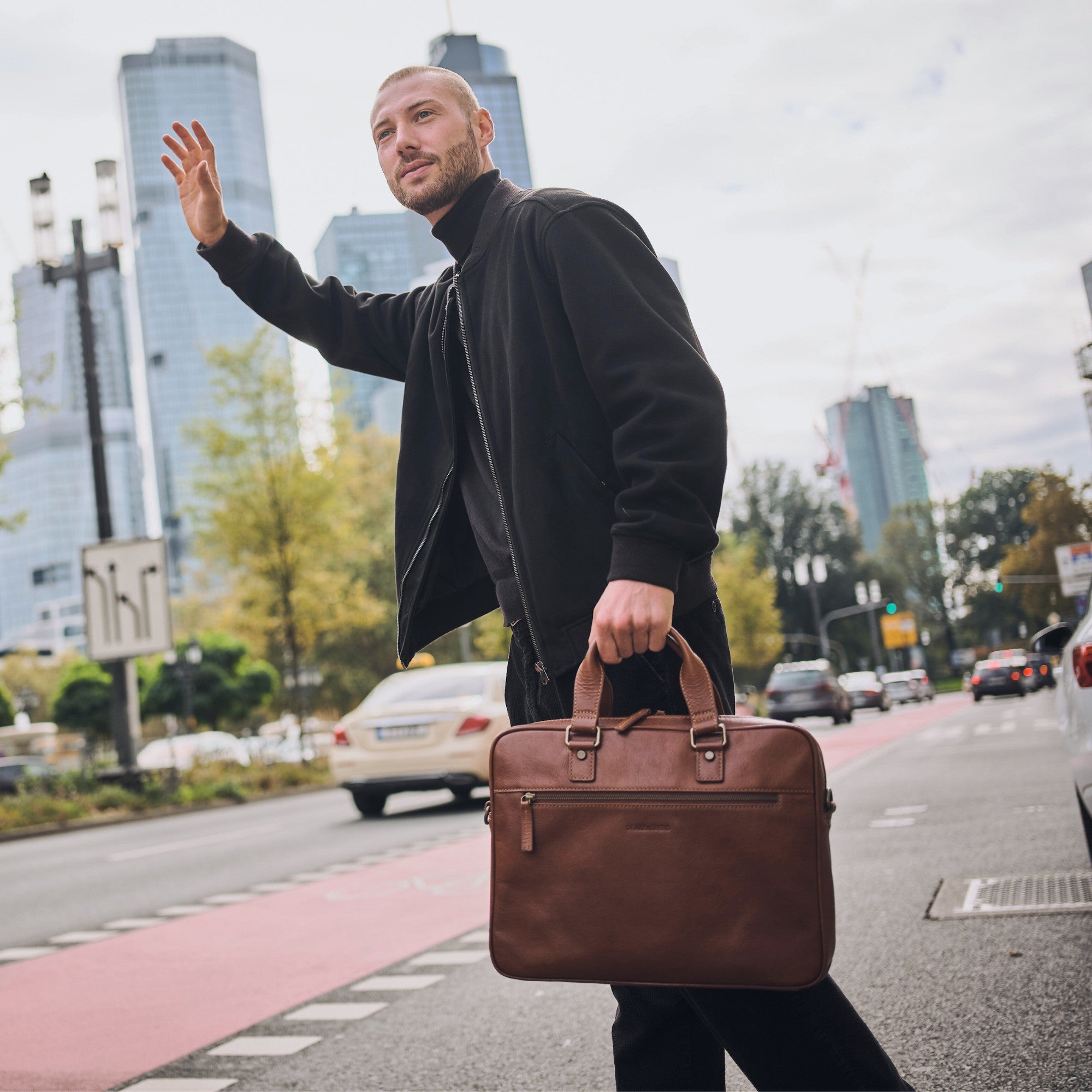 Herren Handtaschen aus Leder von DRAKENSBERG - handgemacht aus der Leder Manufaktur - Navi-Banner