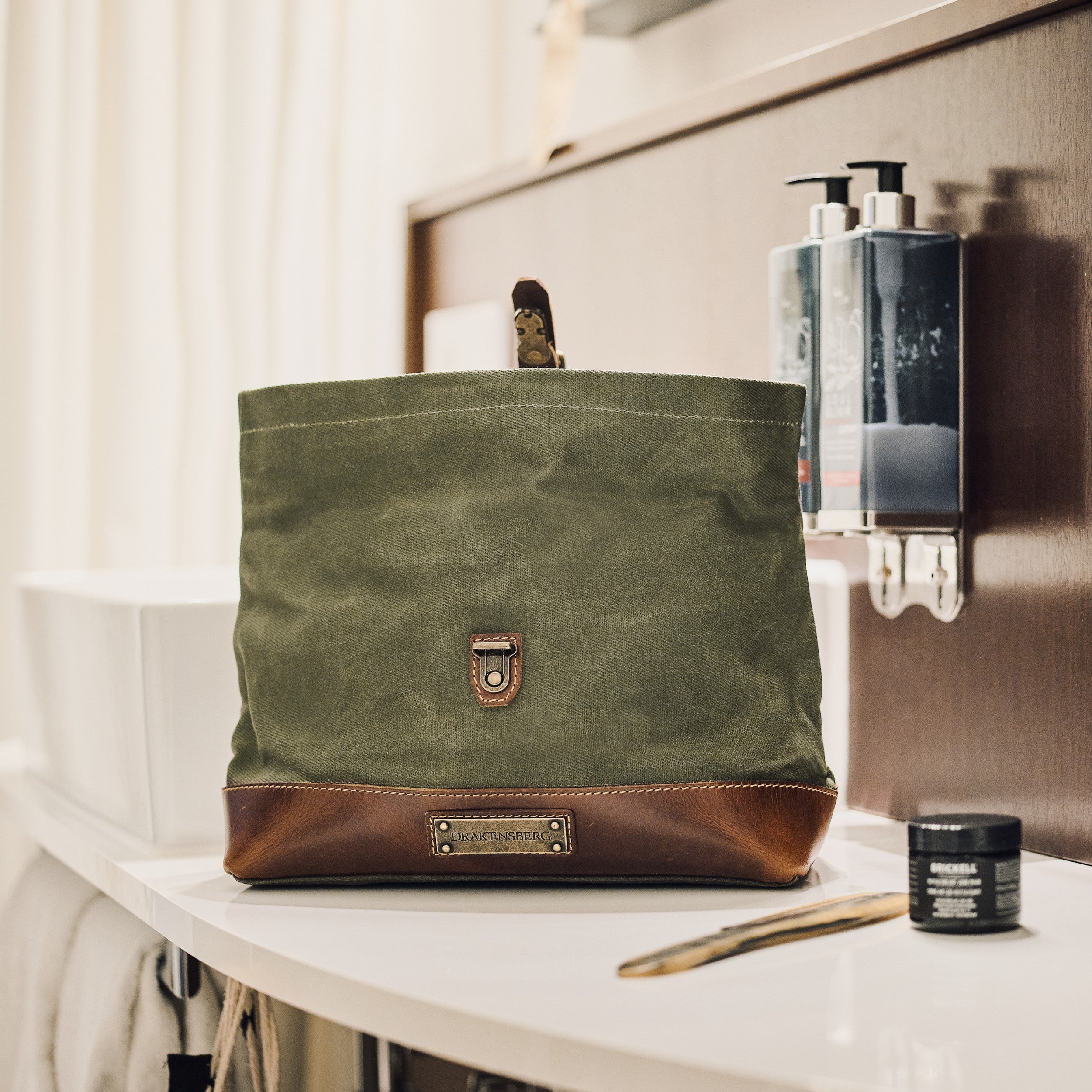 Toiletry bag »Otis«