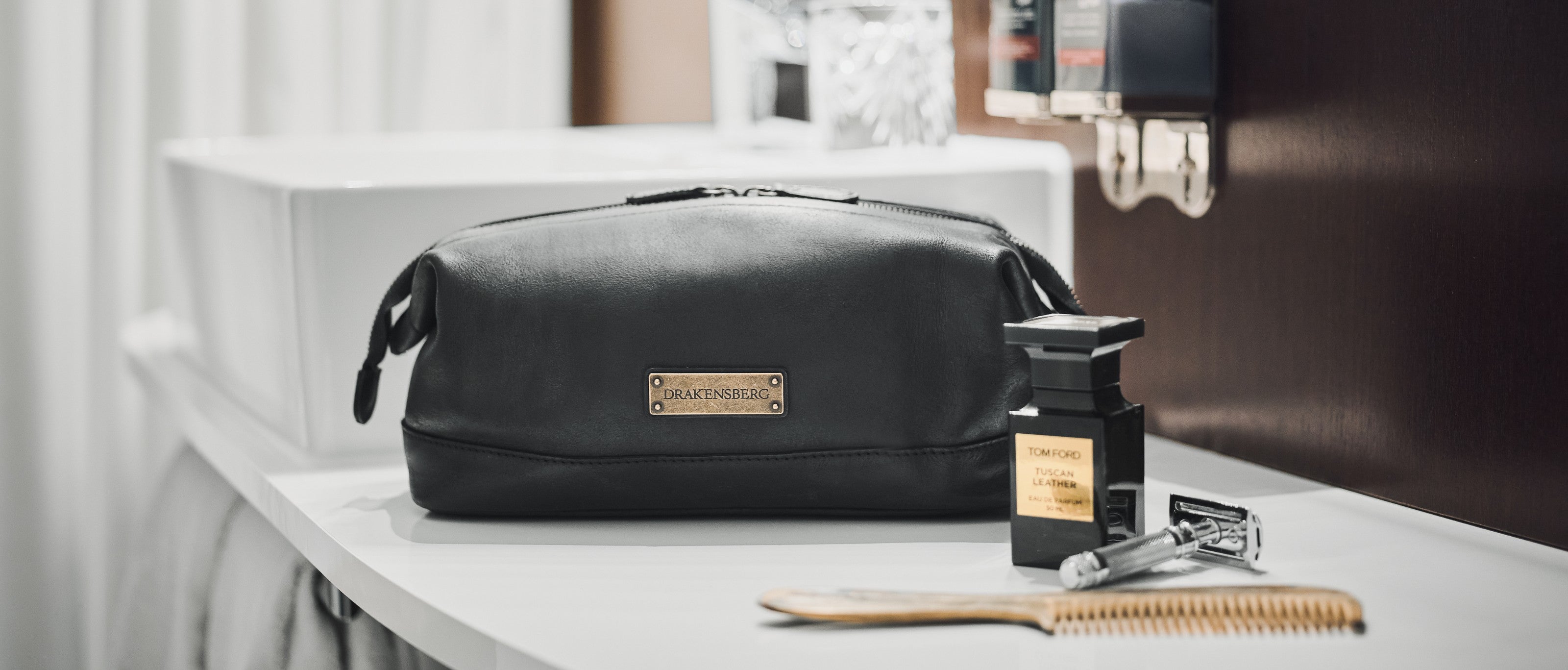 Schwarzer Leder Kulturbeutel und Dopp Kit für Herren und Damen, hochwertig und handgefertigt