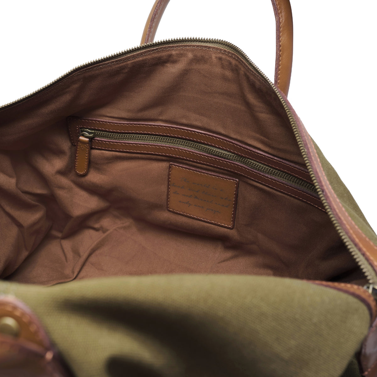 Large David weekender in canvas and leather in Olive Green – interior view