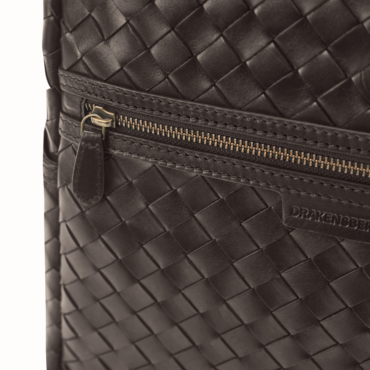 Milan woven leather backpack in Truffle Brown – detail view