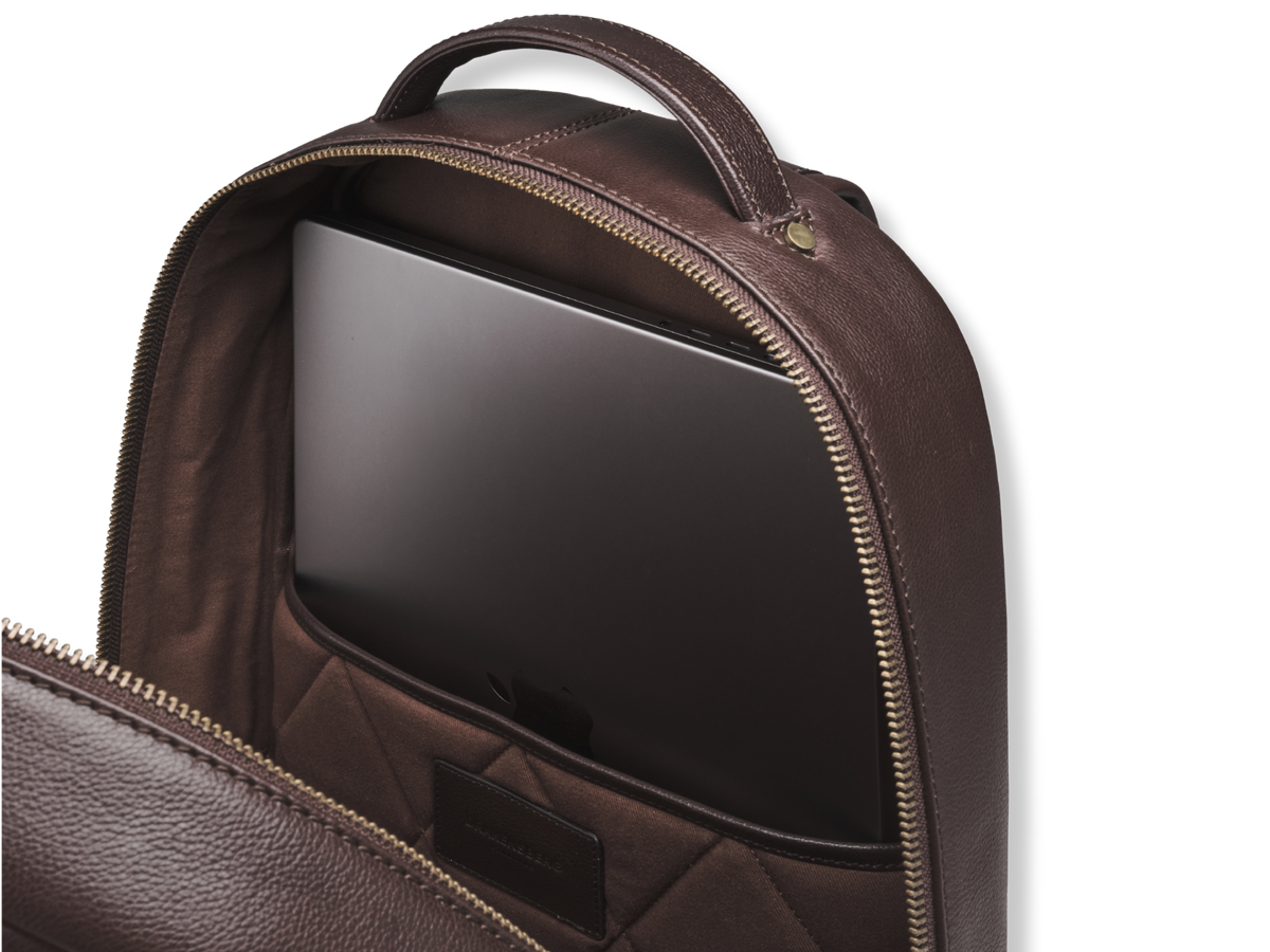 Gepolstertes Laptopfach im Lederrucksack Antonio