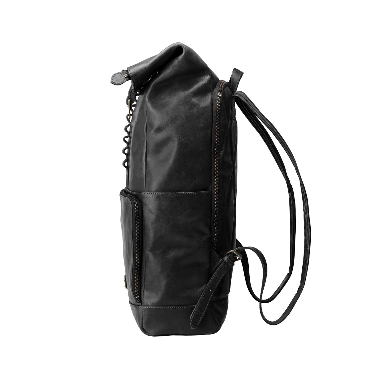 Arthur leather laptop backpack in Vintage Black – side view with bottle pocket and shoulder straps