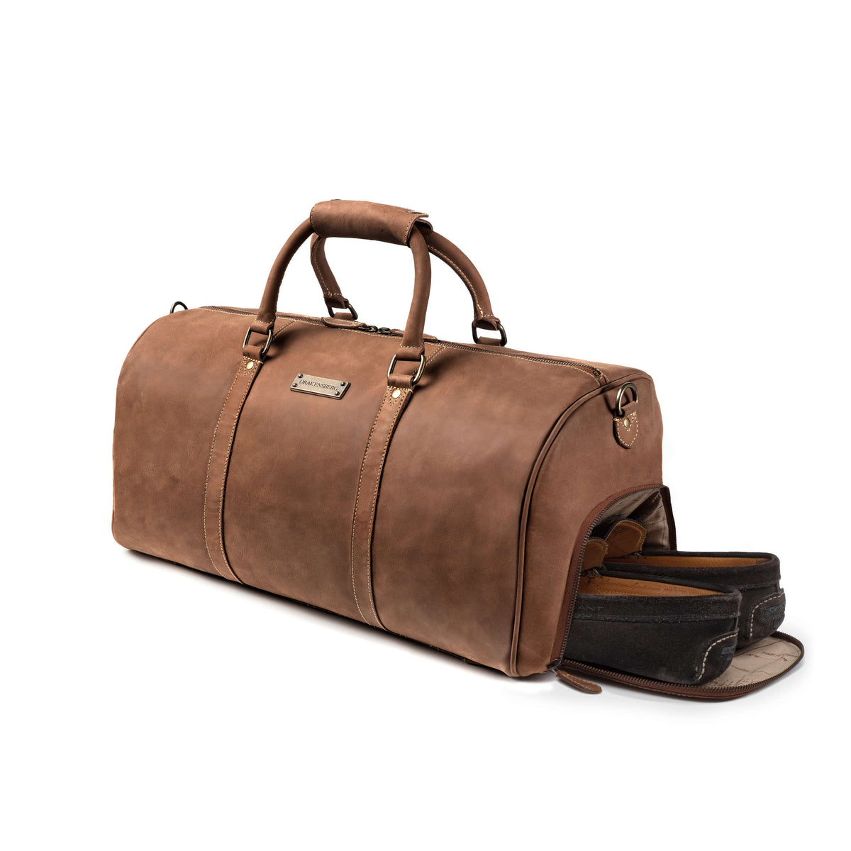 Bag shown being carried – Finn Havana Brown by DRAKENSBERG